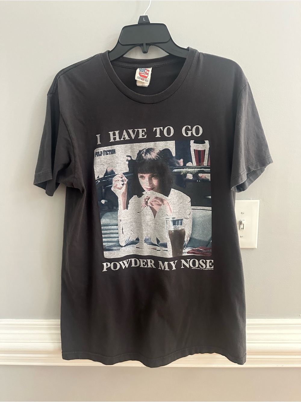 Rare vintage Junk food clothing Pulp fiction “I have to go powder my nose” shirt